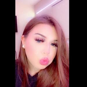 Meet your Posher, Riley